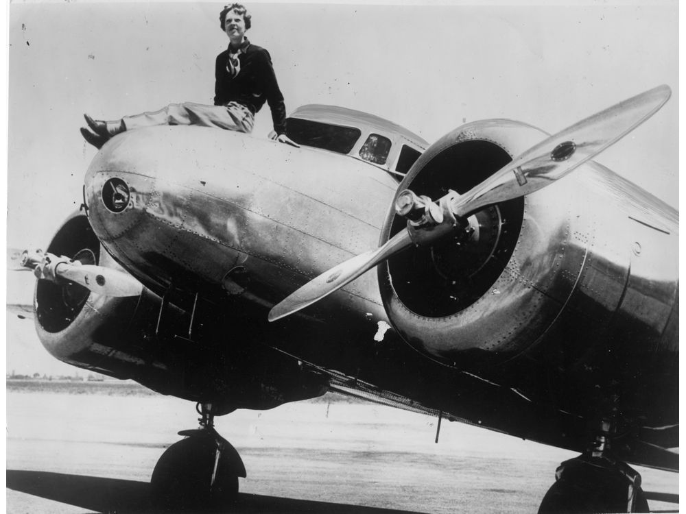 Amelia-Earhart-12